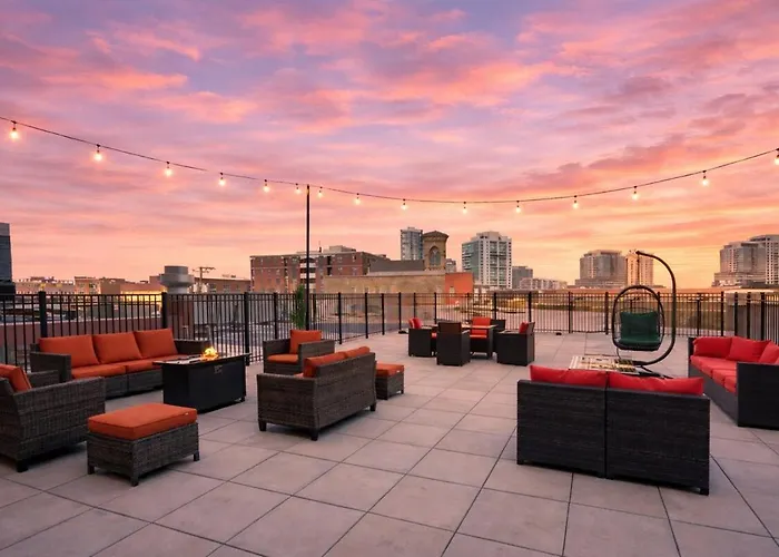 South Loop 2br Corner Unit With Natural Light, Optional Parking And Guest Access Near Downtown And Mccormick Place Appartamento *